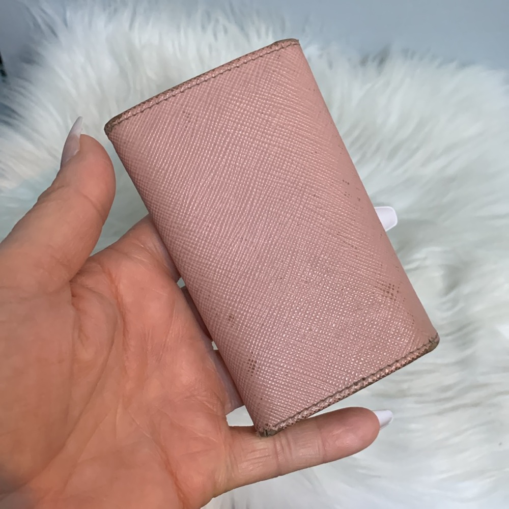 Authentic Prada pink key and card holder only 2 hooks - Picture 3 of 17
